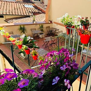 Emerald Palace Hostel